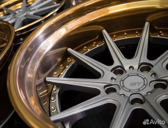 Кованные диски GT Performance R21 на AMG GT4