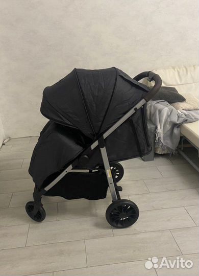 Прогулочная коляска costa