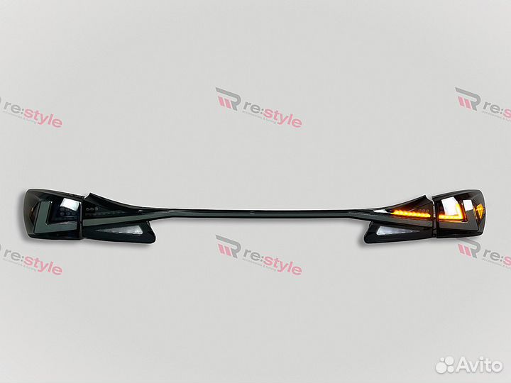 Стопы Lexus IS250 05-12г Led с Планкой