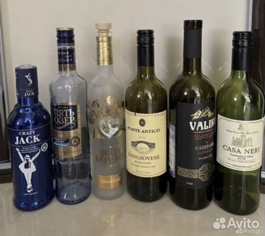 Винные бутылки