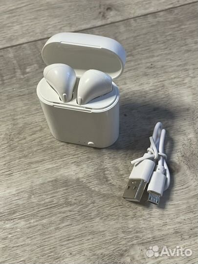 Беспроводные наушники i7 mini