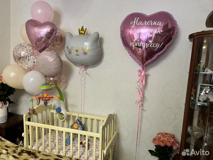 Детская кроватка с маятником