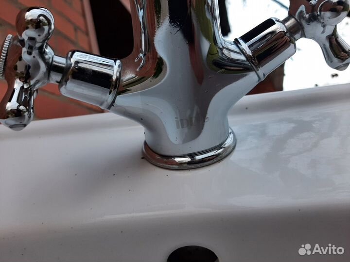 Раковина в ванную