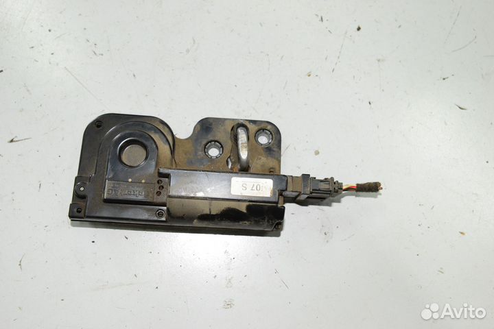 Замок багажника porsche cayenne 1, VW Touareg