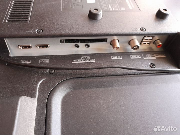 Телевизоры Dexp H32F7100C, H32D7300K на запчасти