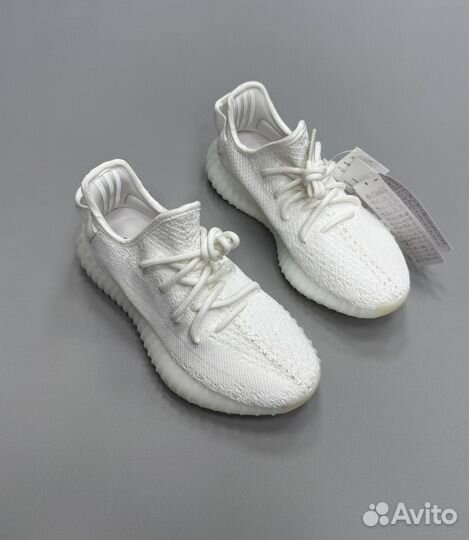 Кроссовки Adidas Yeezy Boost 350 V2 Размер 36-41