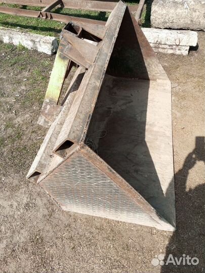 Ковш На Заднюю Навеску