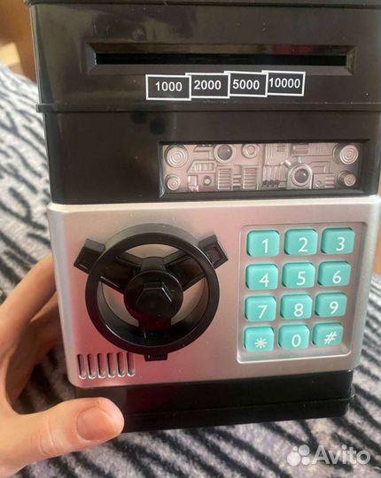 Копилка сейф электронная