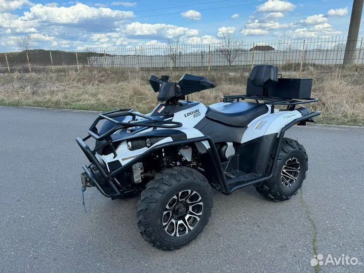 Квадроцикл Linhai Yamaha 300 4x4