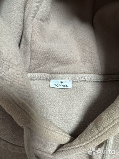 Женский спортивный костюм