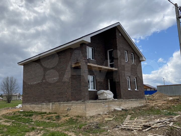 Дом 170 м² на участке 10 сот.