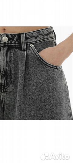 В доставке Женские джинсовые шорты gloria jeans