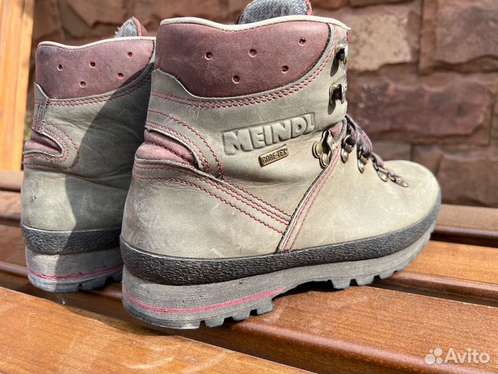 Треккинговые ботинки Meindl