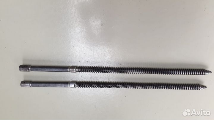 Перья передней вилки мотоцикла урал