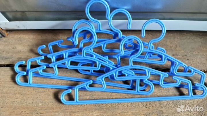 Плечики детские