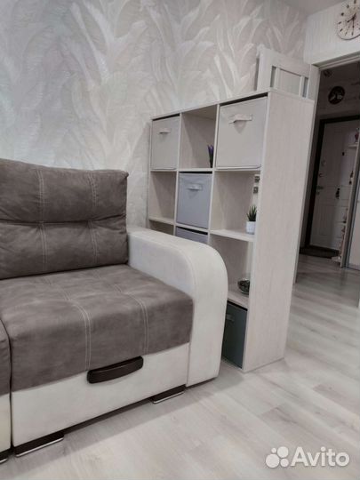 Перегородка для зонирования, стеллаж