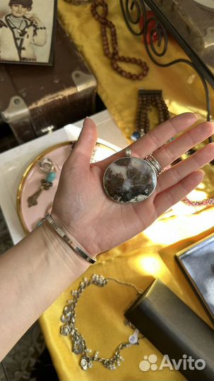 Кулон из нефрита