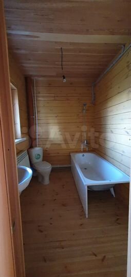 Дом 190 м² на участке 10 сот.