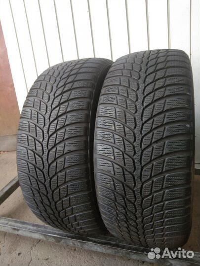 Bridgestone Blizzak LM-32 225/50 R17 98H