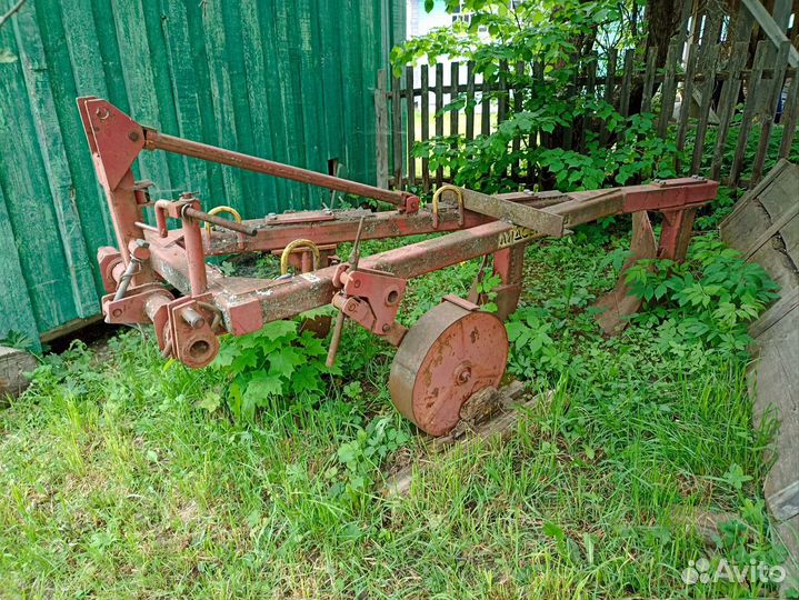 Плуг и Культиватор