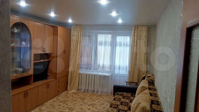 2-к. квартира, 50 м², 2/3 эт.