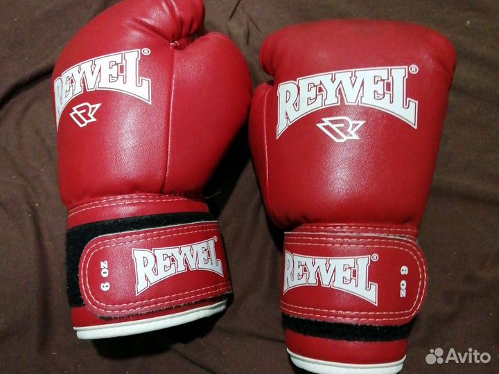 Жилет (кираса), защита голени и перчатки