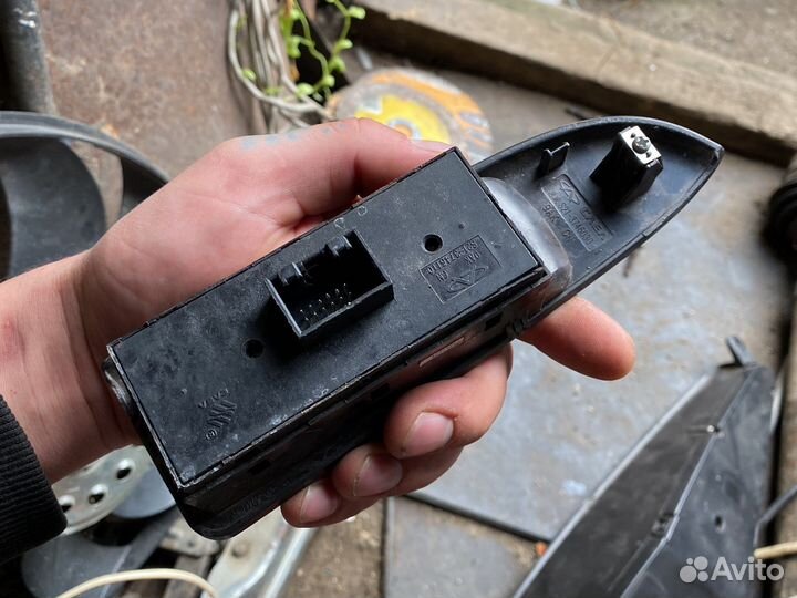 Блок стекподъёмников chery qq6 s21