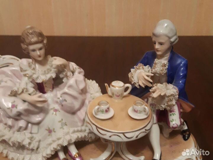 Фарфоровая фигурка Европа