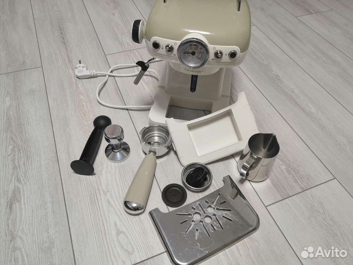 Кофеварка рожковая Ariete Vintage