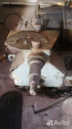 Катер костромич в разбор