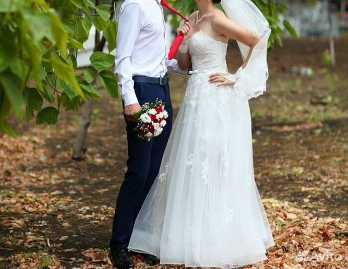 Свадебное платье