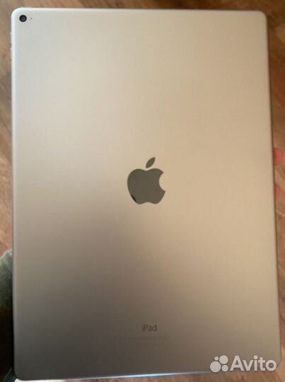 iPad PRO 12.9 - 2015 (1 поколение) 32 гб