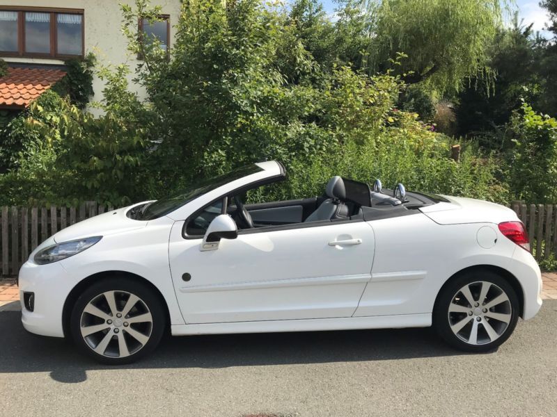 Peugeot 207: фото владельца