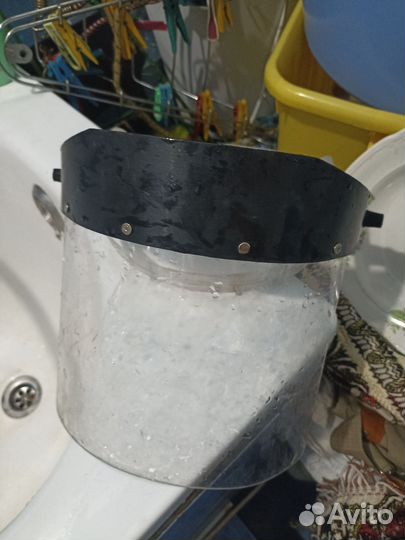 Маска для сваркиВедро