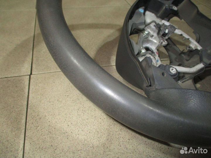 Рулевое колесо Toyota Corolla (E150)