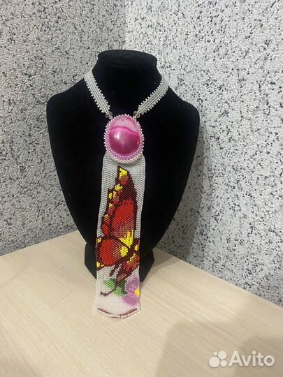 Галстук из чешского бисера