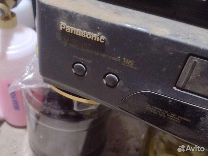 Видеомагнитофон Панасоник на запчасти