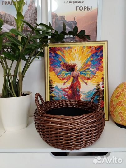 Корзинка плетенная