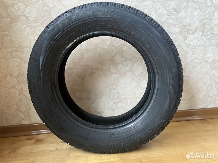 Bridgestone Blizzak VRX 185/65 R15 88S