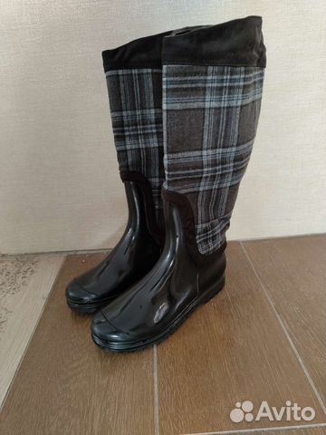 Резиновые сапоги женские