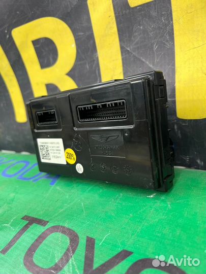 Блок управления климат-контролем Genesis G70 1