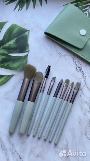 Набор кистей для макияжа