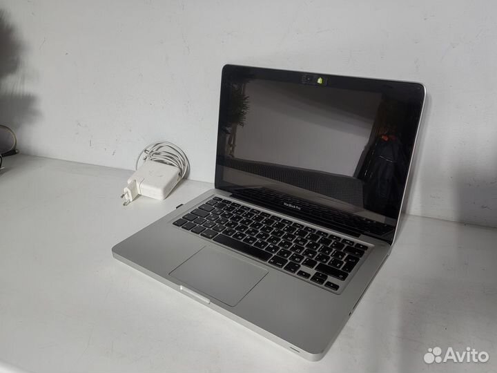 Apple macbook pro 13 2011