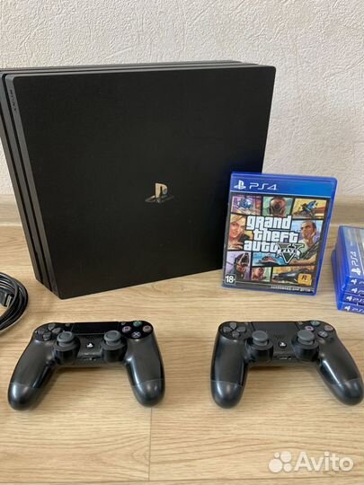 Sony playstation 4 PRO+2 геймпада+игры