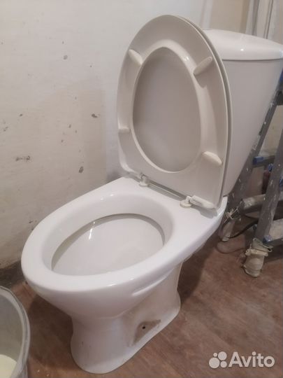 Унитазы и бачки бу