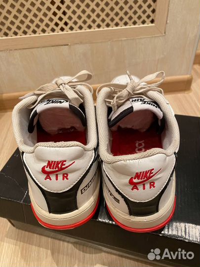 Кроссовки nike