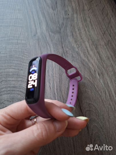 Фитнес браслет samsung galaxy fit 2