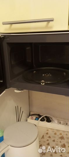 Микроволновая печь midea