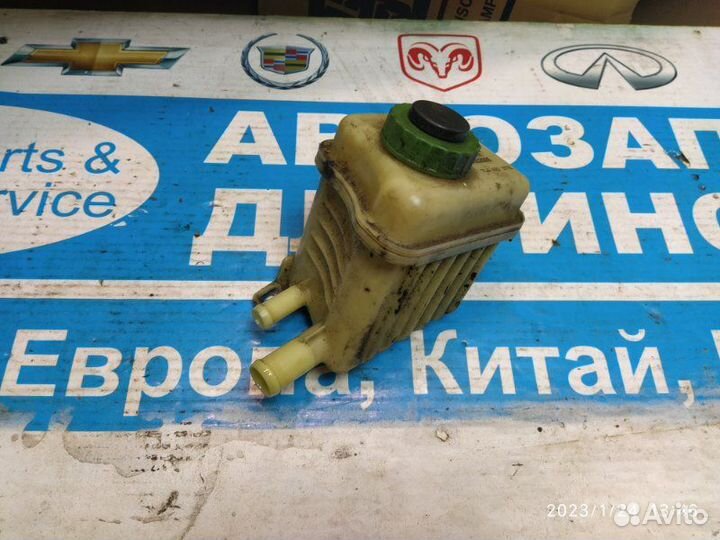 Бачок гур Volkswagen Touareg 7L 03-10