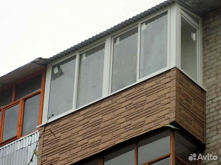 Пластиковый балкон с установкой
